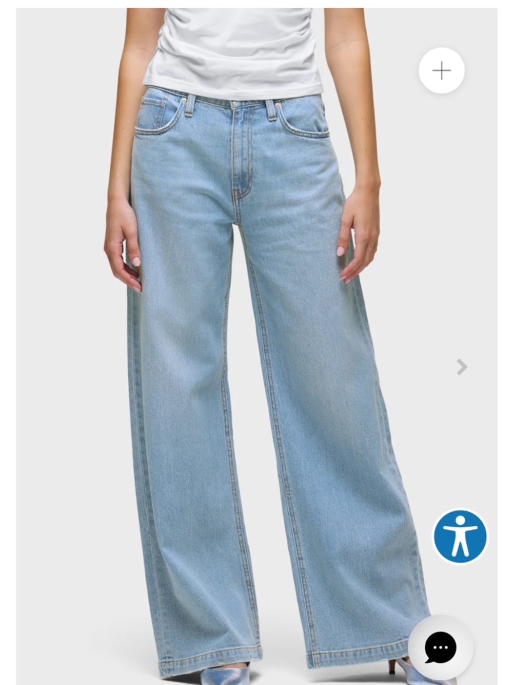 NWT HUDSON Light Wash Wide Leg Women’s Jeans